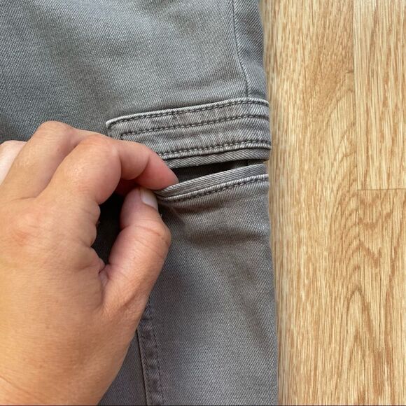 American Eagle Next Level Stretch Gray High Rise Jeggings - Size: 4 Regular - Picture 3 of 11